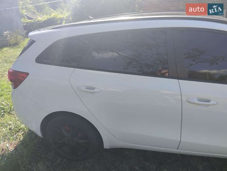 Універсал Kia Ceed 2013 в Львові фото 60 Універсал Kia Ceed 2013 в Львові