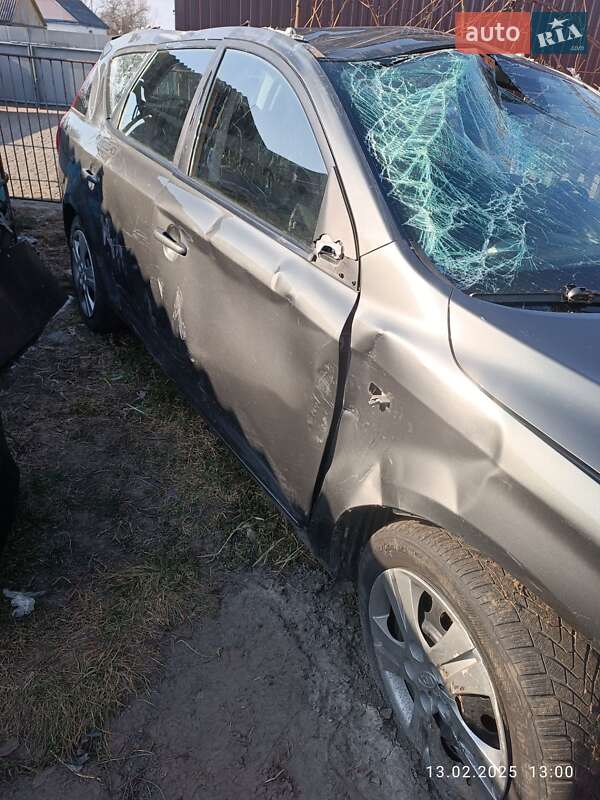 Универсал Kia Ceed 2011 в Барвинках фото 18 Универсал Kia Ceed 2011 в Барвинках