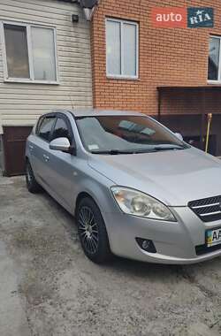Хетчбек Kia Ceed 2008 в Києві