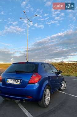 Хэтчбек Kia Ceed 2008 в Львове