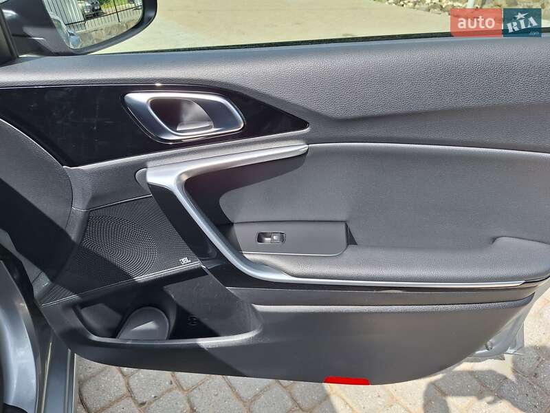 Универсал Kia Ceed 2018 в Сваляве фото 38 Универсал Kia Ceed 2018 в Сваляве