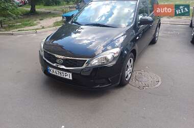 Універсал Kia Ceed 2010 в Києві