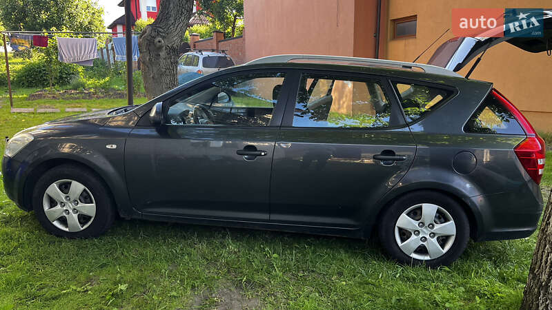 Универсал Kia Ceed 2009 в Тернополе