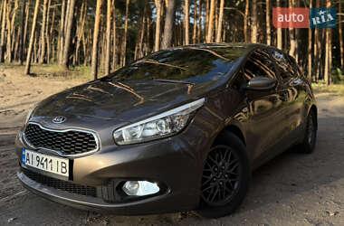 Хетчбек Kia Ceed 2015 в Обухові