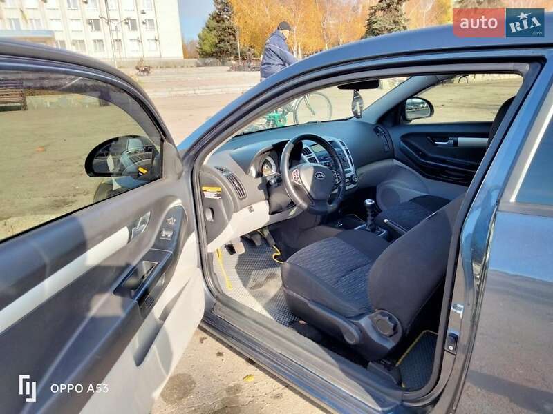 Універсал Kia Ceed 2008 в Запоріжжі