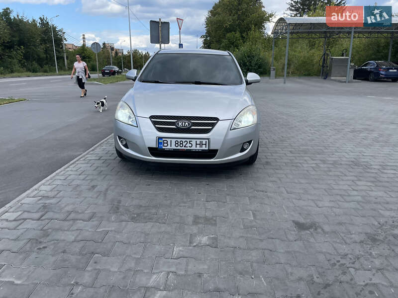 Хэтчбек Kia Ceed 2007 в Полтаве