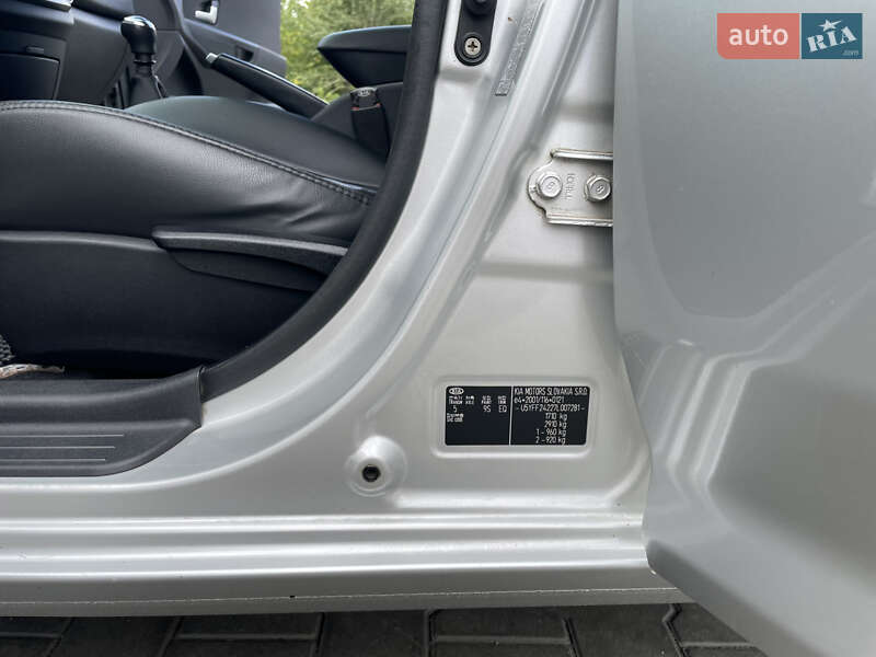 Хэтчбек Kia Ceed 2007 в Полтаве