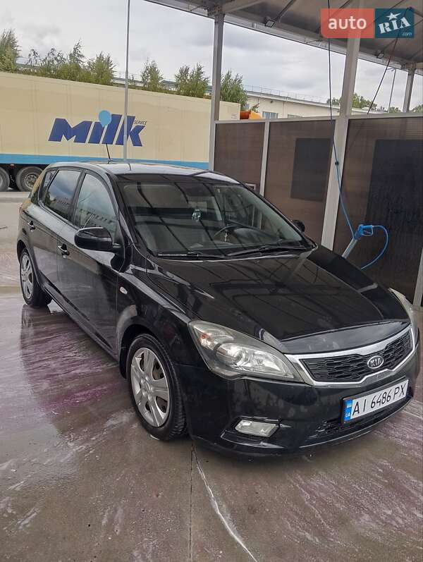 Хэтчбек Kia Ceed 2011 в Киеве фото 14 Хэтчбек Kia Ceed 2011 в Киеве
