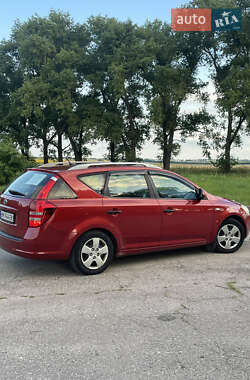 Универсал Kia Ceed 2009 в 