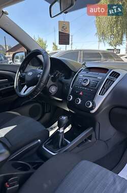 Универсал Kia Ceed 2011 в 