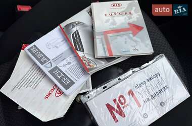 Хэтчбек Kia Ceed 2007 в 