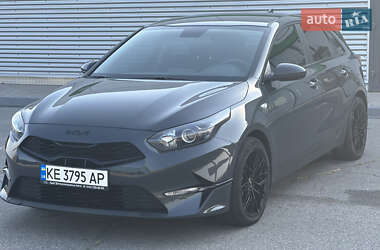 Хетчбек Kia Ceed 2022 в Запоріжжі