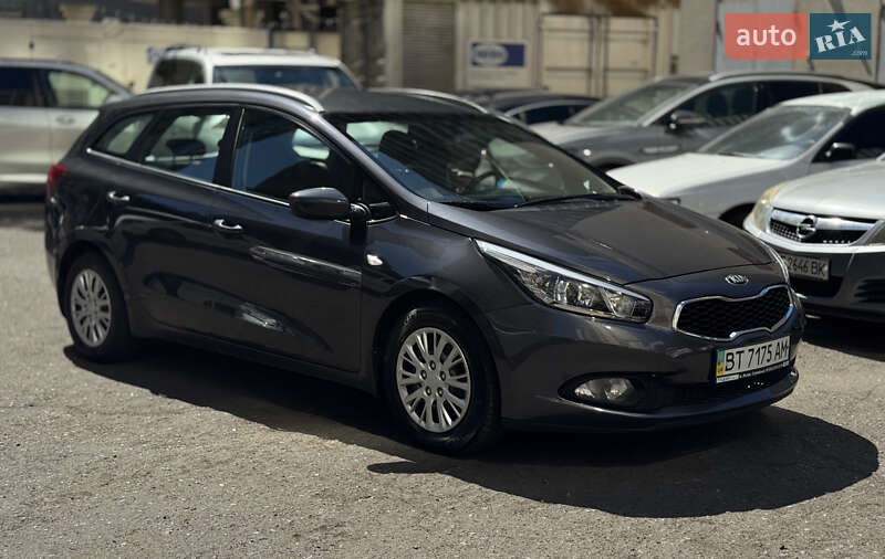 Универсал Kia Ceed 2013 в 