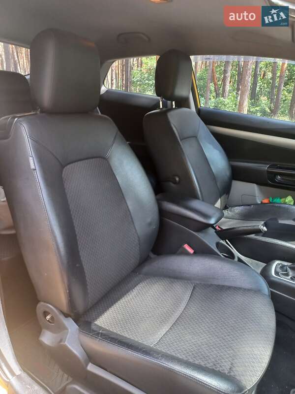 Хэтчбек Kia Ceed 2008 в Полтаве