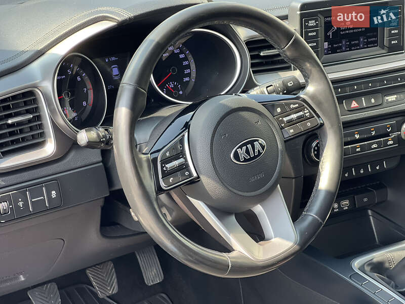 Хэтчбек Kia Ceed 2019 в Ужгороде фото 24 Хэтчбек Kia Ceed 2019 в Ужгороде