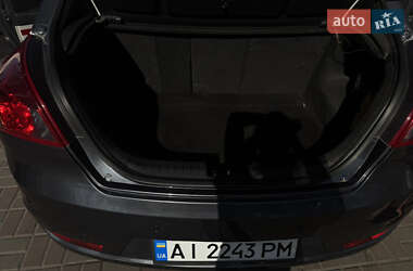 Хэтчбек Kia Ceed 2008 в 