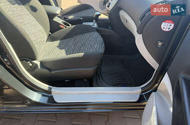 Хэтчбек Kia Ceed 2008 в 