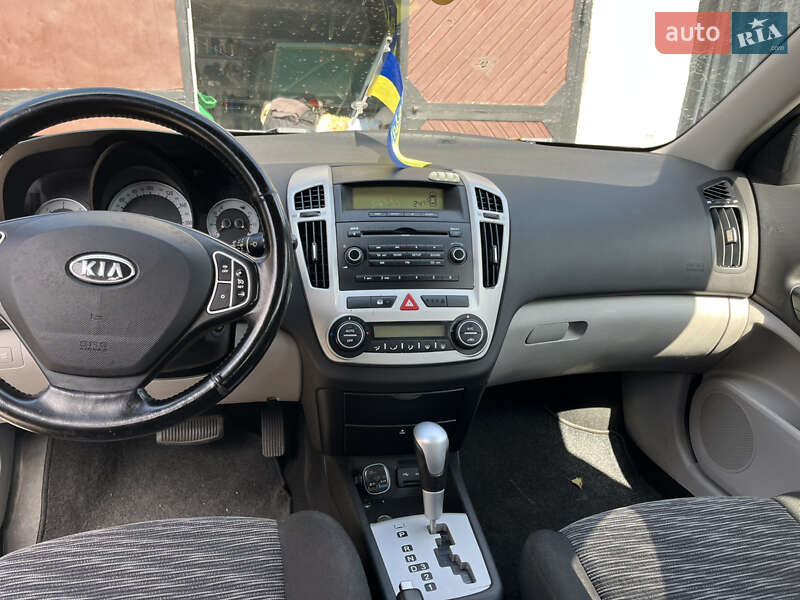 Универсал Kia Ceed 2008 в Добротворе