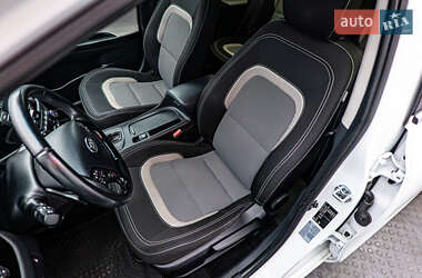 Хэтчбек Kia Ceed 2017 в 