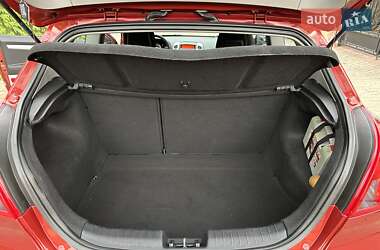 Хэтчбек Kia Ceed 2008 в 