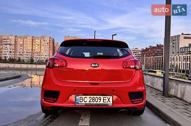 Хэтчбек Kia Ceed 2017 в 