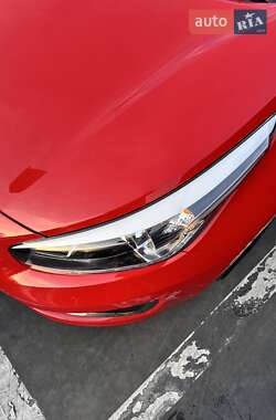 Хэтчбек Kia Ceed 2017 в 