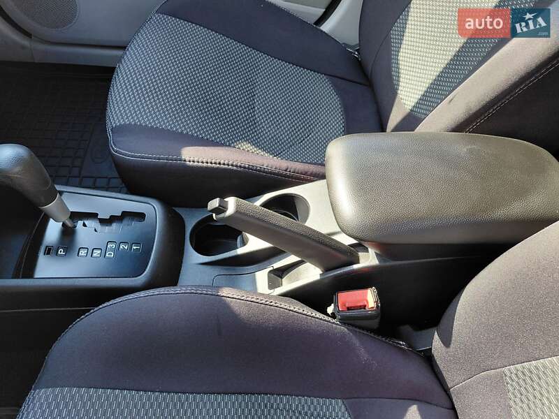 Хетчбек Kia Ceed 2008 в Києві фото 14 Хетчбек Kia Ceed 2008 в Києві