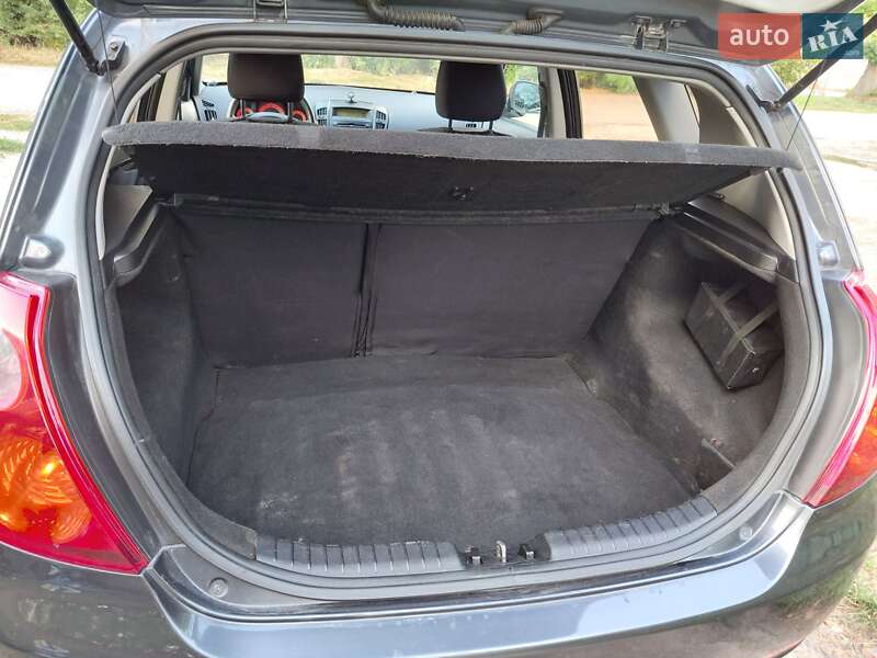 Хетчбек Kia Ceed 2008 в Києві фото 20 Хетчбек Kia Ceed 2008 в Києві