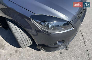Хэтчбек Kia Ceed 2010 в 