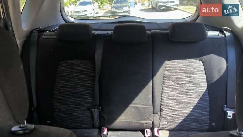 Хэтчбек Kia Ceed 2008 в Киеве