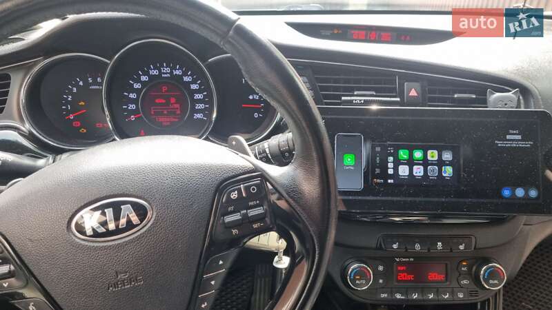 Универсал Kia Ceed 2016 в Львове