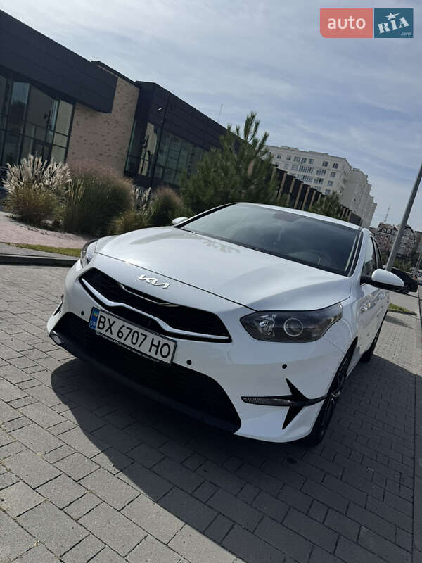 Хетчбек Kia Ceed 2022 в Хмельницькому