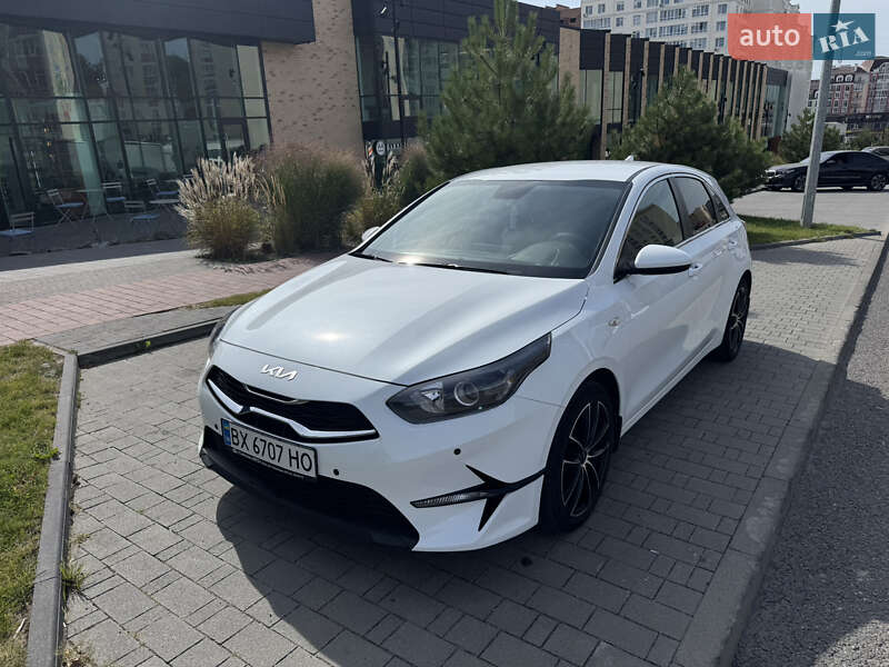 Хетчбек Kia Ceed 2022 в Хмельницькому