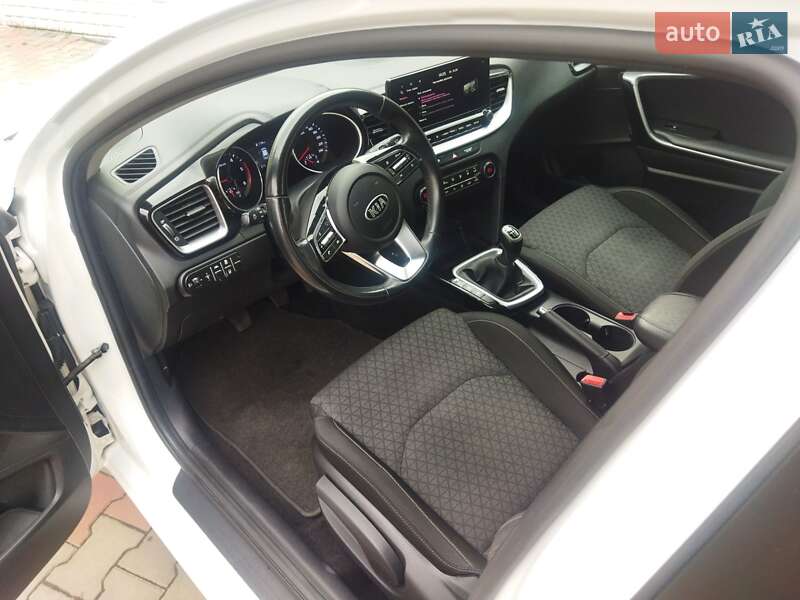 Универсал Kia Ceed 2021 в 