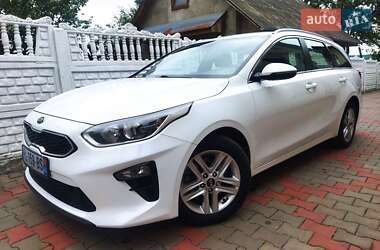 Універсал Kia Ceed 2021 в Звягелі