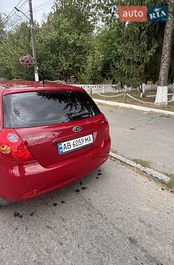Хэтчбек Kia Ceed 2007 в 