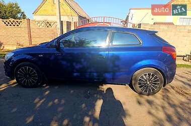 Хетчбек Kia Ceed 2008 в 