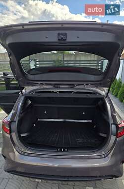 Хэтчбек Kia Ceed 2019 в 