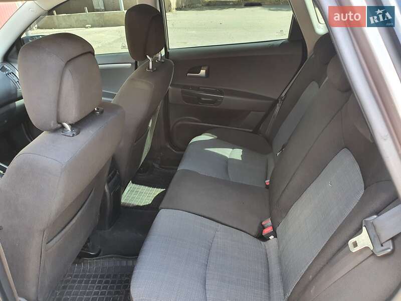 Универсал Kia Ceed 2012 в Кривом Роге