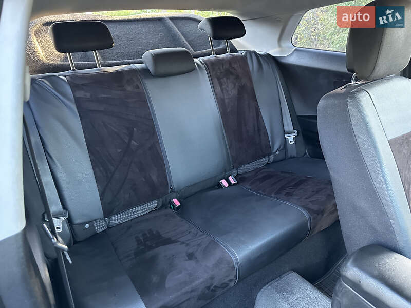 Хэтчбек Kia Ceed 2008 в Киеве