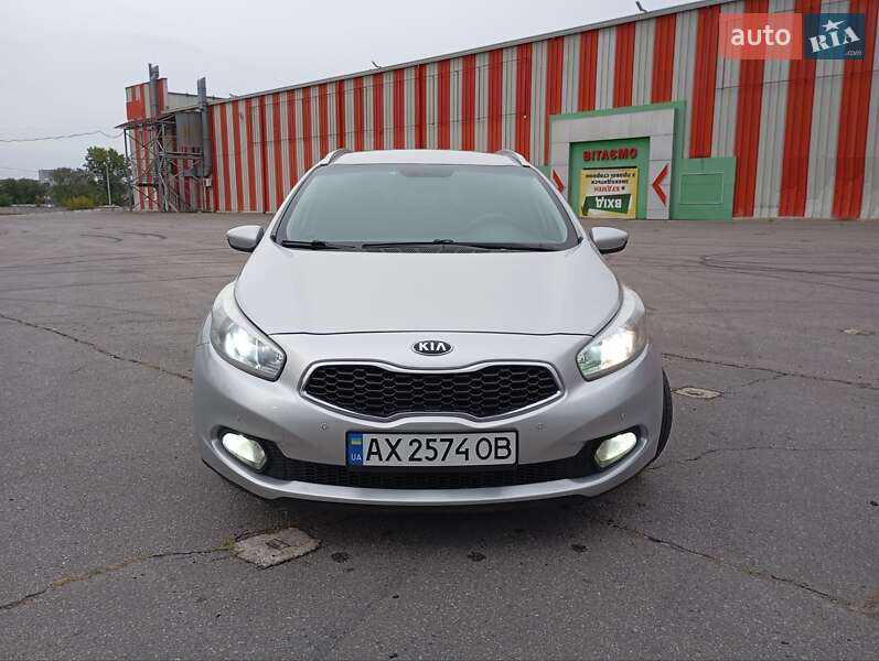 Універсал Kia Ceed 2013 в 