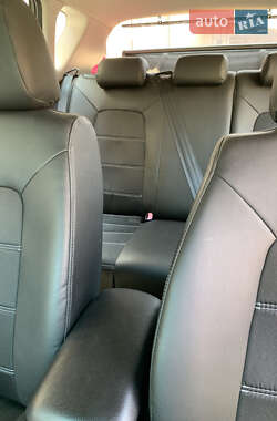 Хэтчбек Kia Ceed 2008 в 