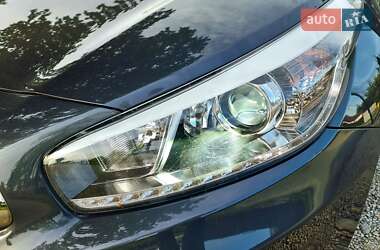 Хэтчбек Kia Ceed 2017 в 