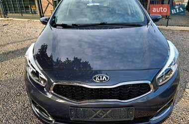 Хэтчбек Kia Ceed 2017 в 
