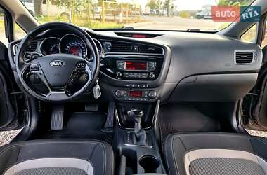 Хэтчбек Kia Ceed 2017 в 