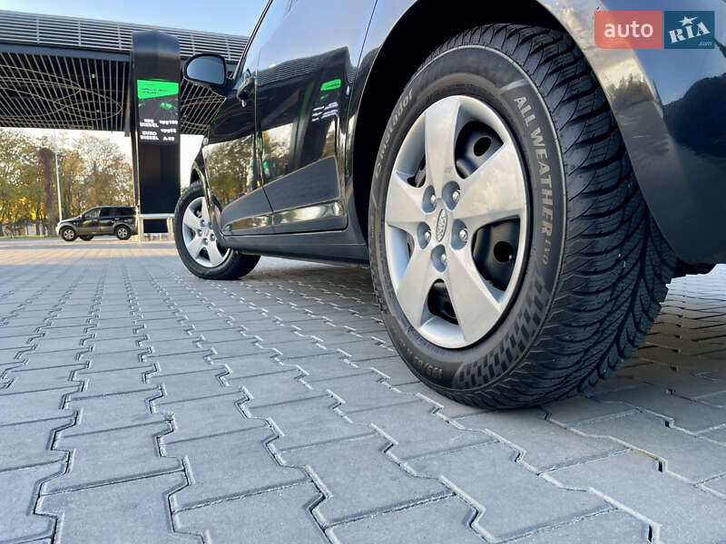 Хетчбек Kia Ceed 2007 в Одесі фото 24 Хетчбек Kia Ceed 2007 в Одесі