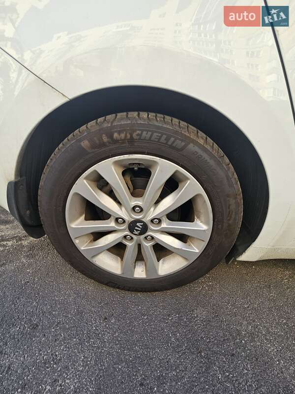 Универсал Kia Ceed 2017 в Киеве фото 9 Универсал Kia Ceed 2017 в Киеве