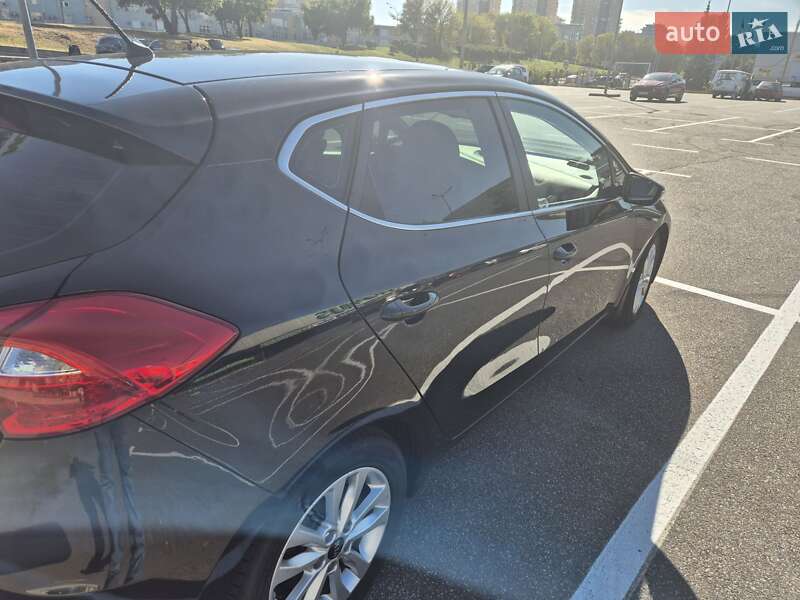 Хэтчбек Kia Ceed 2017 в Киеве
