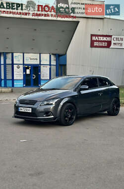 Хэтчбек Kia Ceed 2010 в 