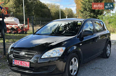 Хэтчбек Kia Ceed 2008 в Виннице